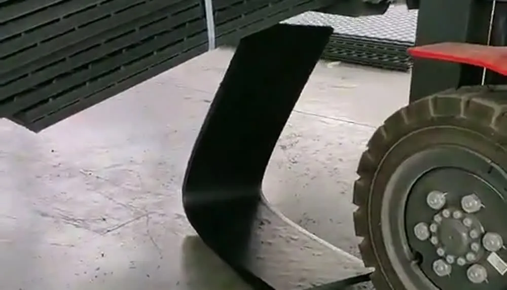 Why HDPE Ground Protection Mats Flex Without Cracking