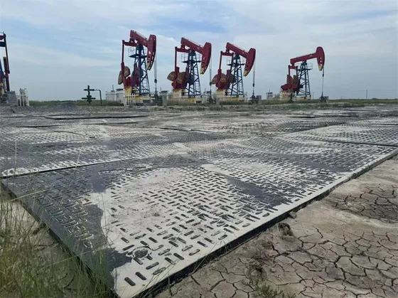 Reusable Access Mats for Wellsite Workover Operations